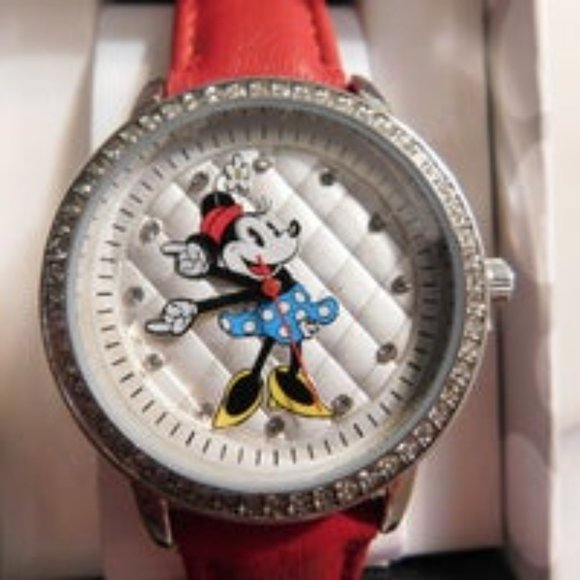 Minnie Mouse Watch - Picture 3 of 7